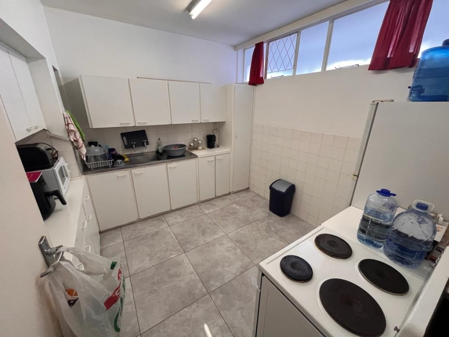 To Let 2 Bedroom Property for Rent in Quigney Eastern Cape
